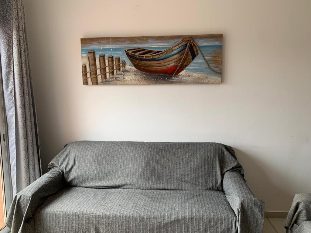 Comfortable 2 Bedroom Apartment In Popular Limnaria Gardens Paphos Eksteriør billede