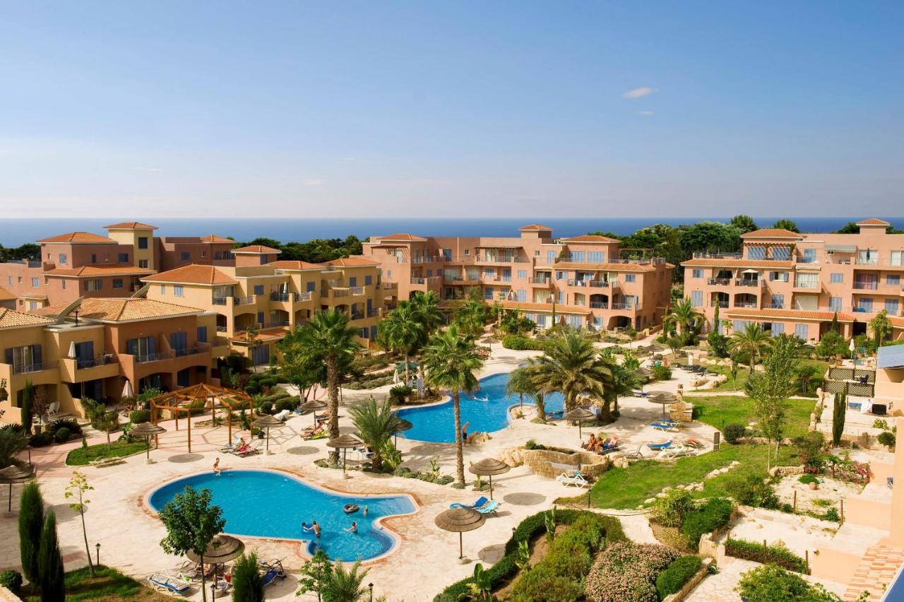 Comfortable 2 Bedroom Apartment In Popular Limnaria Gardens Paphos Eksteriør billede