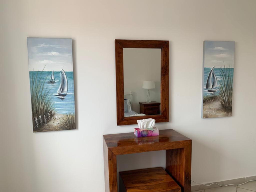 Comfortable 2 Bedroom Apartment In Popular Limnaria Gardens Paphos Eksteriør billede