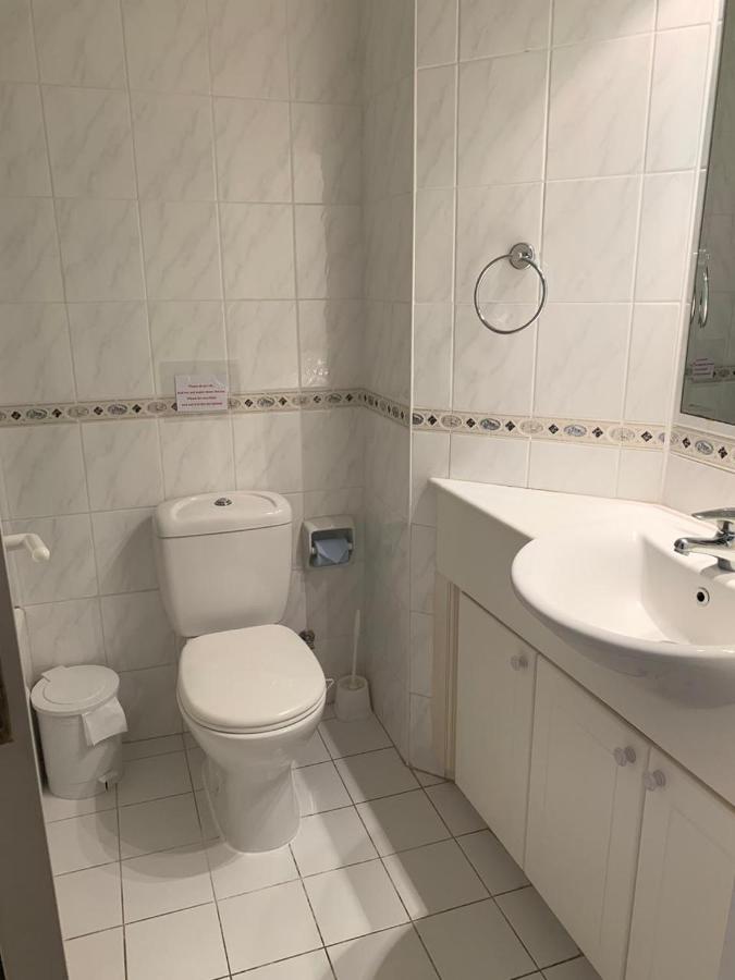 Comfortable 2 Bedroom Apartment In Popular Limnaria Gardens Paphos Eksteriør billede
