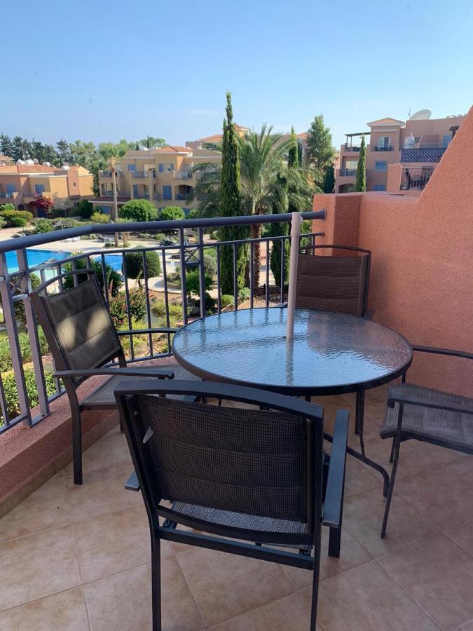 Comfortable 2 Bedroom Apartment In Popular Limnaria Gardens Paphos Eksteriør billede
